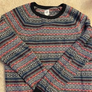 Cool Gap Pattern Sweater